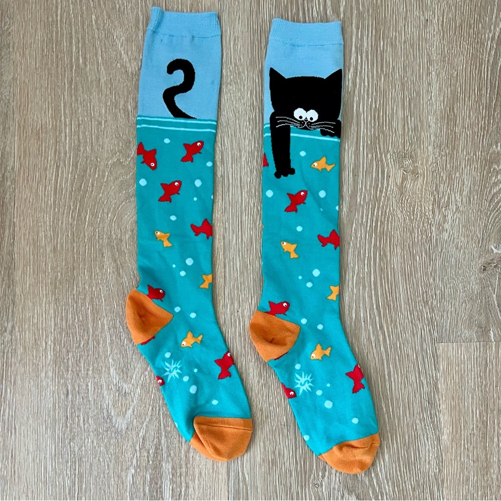 Playful Cat and Fish Patterned Long Socks - Women’s 6-8